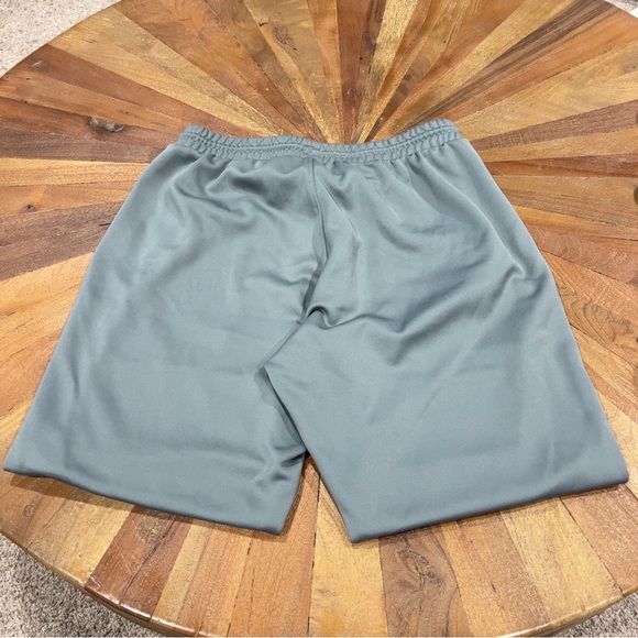 Under Armour Joggers - Picture 4 of 6